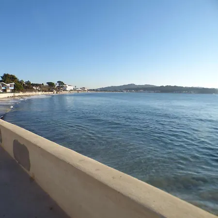 T2 Duplex Dans Securisee, Parking Prive, Piscine, Climatisation, Internet La Seyne-sur-Mer