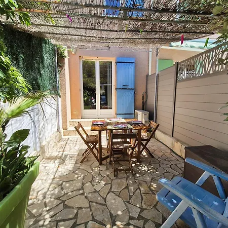 T2 Duplex Dans Securisee, Parking Prive, Piscine, Climatisation, Internet Apartment